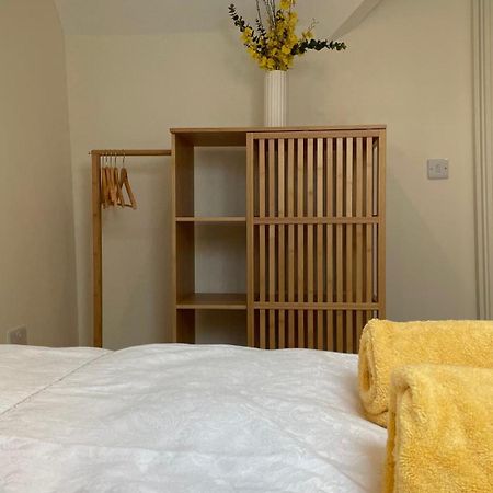 Spire Entire Attic Apartment No Kitchen دبلن المظهر الخارجي الصورة