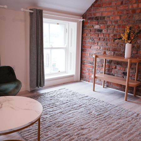 Spire Entire Attic Apartment No Kitchen دبلن المظهر الخارجي الصورة